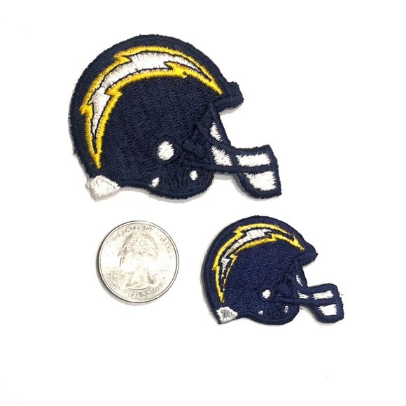 Los Angeles Chargers Patch Iron On Football NFL - Picture 2 of 2